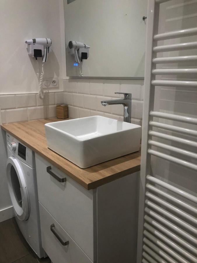 Hypercentre Charmant 2 Chambres Au Calme Avec Joli Patio Privatif Нант Екстериор снимка